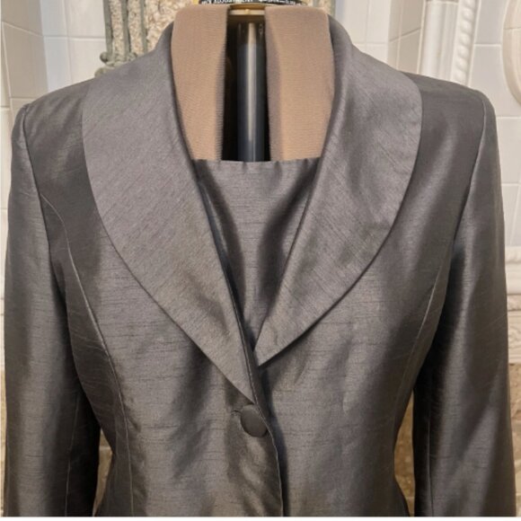 EY Signature. Size 14. Gray Shantung Blazer Shacket. Long Sleeve Lined. DD - Picture 2 of 6